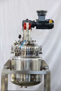 Réacteur chimique en acier inoxydable bibo 100L à polissage haute performance (Cuve de réaction) avec moteur semi-automatique haute productivité - Product Image 3