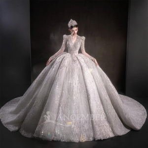 LSHT099 Vestido de Novia Moderno con Cuello en V, Satén Brillante, Lentejuelas, Cristales, Flores, Mangas Largas, Encaje, Estilo Princesa - Product Image 1