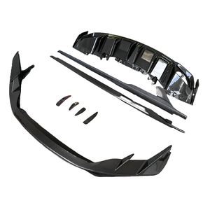 Kit de carrosserie Caspristo amélioré pour <span class=keywords><strong>Audi</strong></span> R8 <span class=keywords><strong>2023</strong></span> modèle de voiture jupes latérales de lèvre avant Canards de pare-chocs Kit de carrosserie en fibre de carbone - Product Image 1