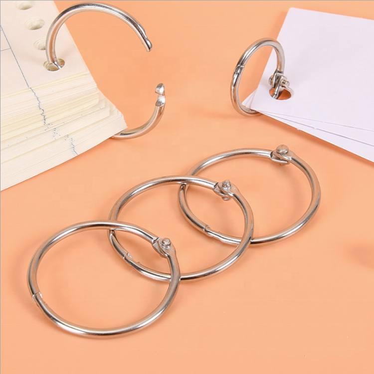 Пластиковое уплотнительное кольцо и петля разных размеров для карт