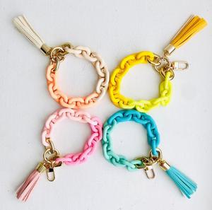 Sevimli kişiselleştirilmiş tıknaz deri PU anahtarlık çoklu renkler akrilik bileklik boş anahtarlık ile bükülmüş bağlantı bileklik - Product Image 4