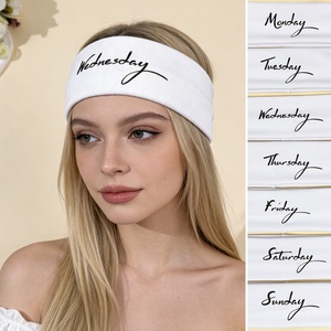 Diadema Elástica Estilo Europeo Americano Vintage con Estampado de Letras para Deportes, Yoga, Bodas y Otras Ocasiones - Diadema Creativa y Moderna - Product Image 2