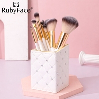 Ensemble de 10 pinceaux de maquillage à virole dorée avec support matelassé orné de strass, kit de pinceaux pour poudre, blush, fond de teint et yeux, cadeau