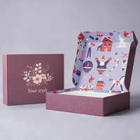 Boîte d'expédition en carton ondulé personnalisée avec logo en relief pour emballage cosmétique, vente en gros