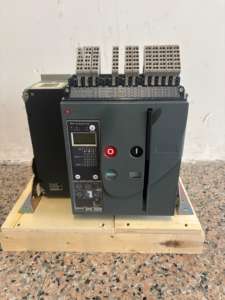 Easy-MT(MVS) 6.0A 4P фиксированный воздушный выключатель <span class=keywords><strong>ACB</strong></span> варианты 400A 630A 800A 1000A 1250A 1600A - Product Image 3