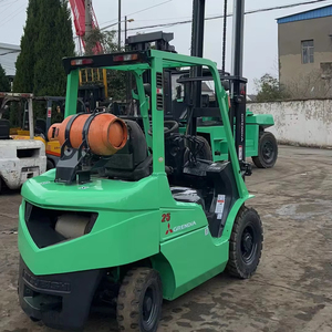 Chariot élévateur diesel Mitsubishi 2,5 tonnes d'occasion FD25, triple mât japonais, hauteur de levage 4,5 m, tout-terrain, manutention de matériaux en entrepôt - Product Image 1