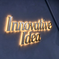 Lettres publicitaires 3D personnalisées en acier inoxydable rétroéclairées par LED, multicolores, contrôlables par application, étanches IP65 pour mariages, maisons et entreprises