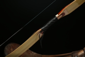 Arc à cheval Alibow « Tatar », arc laminé à vitesse rapide, arc recurve traditionnel court pour la chasse à cheval - Product Image 5