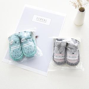 Ensemble de chaussettes pour bébé en 6 couleurs, chaussettes pour bébé mignonnes avec des animaux de dessin animé en 3D, chaussures antidérapantes pour filles et garçons - Product Image 4
