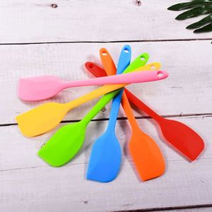 Small One-Piece All-in-One <b>Silicone</b> Spatula for Home Kitchen Cake <b>Baking</b> Utensils Cream Butter Scraper OEM ODM Mixing - Product Image 2