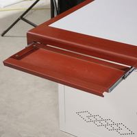 Console informatique moderne pour centre de commande de sécurité avec plateforme d'opération et poste de surveillance pour mobilier commercial