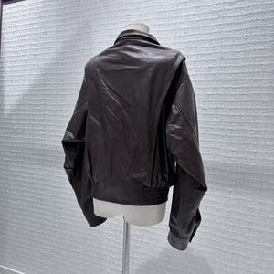 Veste en cuir de mouton semi-tanné de luxe pour <span class=keywords><strong>femme</strong></span>, personnalisable en usine, avec col, poignets, boutons et poches, pour le quotidien - Product Image 4