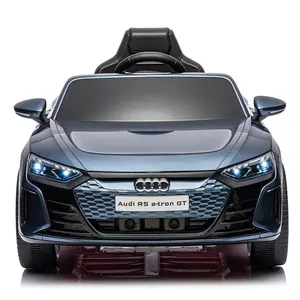 Audi RS E-tronGTライセンス4x4子供用電気自動車12v Audi Ride On