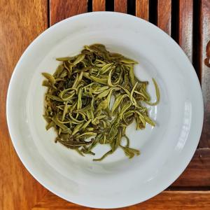 सिंगल एस्टेट चीनी प्रसिद्ध ग्रीन टी प्रीमियम हाई माउंटेन चाय प्राइवेट लेबल सोंगलूओ ग्रीन टी के साथ - Product Image 4