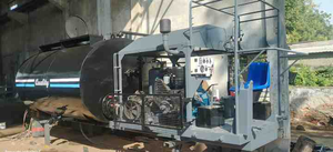 Xe tải gắn động cơ diesel bitum nhũ tương phun với hiệu quả cao cho lớp phủ nhựa đường và phân phối bề mặt Đường - Product Image 6