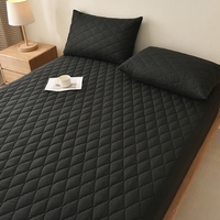 Protège-matelas matelassé en polyester 200TC, imperméable, respirant, doux, moderne et élégant, le plus vendu en gros