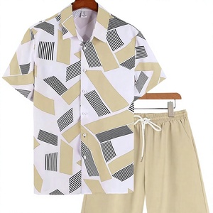 Chemise à manches courtes pour hommes, beige, kaki, blanc, motif géométrique abstrait, col à revers, boutons, short assorti, ensemble 2 pièces, décontracté, hawaïen - Product Image 1