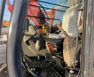 รถขุดตีนตะขาบฮิตาชิ ZX70 รุ่นปี 2023 สภาพใหม่ 95% ชั่วโมงการใช้งานต่ำ พร้อมมอเตอร์และชิ้นส่วนเกียร์สำหรับขาย - Product Image 4