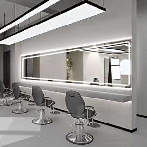 Station <span class=keywords><strong>de</strong></span> miroir simple face murale du coiffeur avec lumière LED à intensité variable pour un design simple <span class=keywords><strong>de</strong></span> salon - Product Image 2
