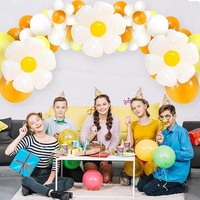 Ensemble de chaîne de ballons de fleur d'oeuf de marguerite moderne Hot Selling Birthday Arch Decoration Ins Style