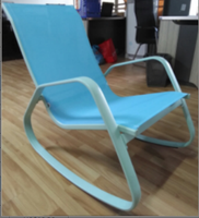 Fauteuil à bascule moderne et confortable de style nordique pour l'extérieur, chaise longue zéro gravité en aluminium pour OEM