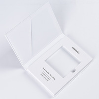 Boîte de carte-cadeau Conception personnalisée Carton magnétique Carte VIP Emballage de carte-cadeau Boîte