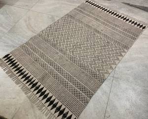 Tapis Dhurrie en coton noir et blanc à motifs aztèques, imprimé à la main, tapis bohème, tapis de sol, décoration intérieure - Product Image 6