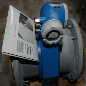 Medidor de Flujo Endress+Hauser Proline Promag P 300 5P3B1H DN100 con PTFE, Precisión del 0.5%, 0.06-600 M/h - Product Image 2