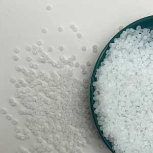 Venta directa de fábrica, gránulos y gránulos compuestos de PVC de grado de moldeo, pureza 100% certificada ISO para accesorios de tubería de PVC - Product Image 5