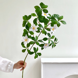 Plante artificielle de gardénia Muyu Chronicles, fleurs vertes et blanches, feuillage décoratif pour la décoration intérieure de la maison - Product Image 1