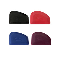 Grattoir universel multi-usage en caoutchouc, raclette durable pour mastic de carrosserie automobile, réparation automobile, et pose de film de protection.