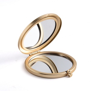 Brand Name Engraved Laser Logo Electroplating Gold Round Shape <b>Double</b> <b>Side</b> <b>Mirror</b> - Product Image 5