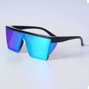 <span class=keywords><strong>Occhiali</strong></span> di sicurezza a strappo laterali classici da donna ANSI Z87.1 con cornice nera lente a specchio da uomo <span class=keywords><strong>occhiali</strong></span> da sole di sicurezza all'ingrosso - Product Image 1