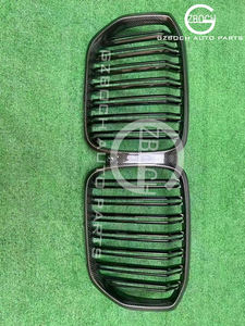 Parrillas de coche <span class=keywords><strong>X5</strong></span> de fibra de carbono para <span class=keywords><strong>BMW</strong></span> G05 <span class=keywords><strong>X5</strong></span> F95 X5M <span class=keywords><strong>M</strong></span> Tech xDrive40i <span class=keywords><strong>50i</strong></span> M50i 2018-2022 rejilla delantera de coche de doble línea Kidney Gril - Product Image 2