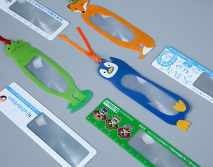 Usine de verre de <span class=keywords><strong>loupe</strong></span> de signet de PVC avec des commandes en gros d'OEM pour des cadeaux de bureau et de papeterie de promotion - Product Image 6