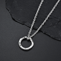 Collier en acier inoxydable plaqué or 18 carats avec pendentif Mobius gravé, cercle torsadé géométrique, unisexe, cadeau minimaliste pour couple