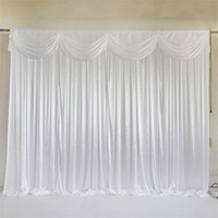 Rideaux de fond de scène en soie glacée élastiques, couleur unie rouge et blanc, style moderne et simple, pour la décoration de mariages et événements (vente en gros)