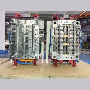 Fabricante de moldes de inyección de plástico de inyección de rotomoldeo de alta precisión para accesorios de parachoques de automóviles materiales PU ABS PVC - Product Image 5