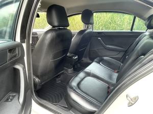 Volkswagen <span class=keywords><strong>Santana</strong></span> 1.5 Edición Fashion Usado, Año 2021 |   Pintura Original - Product Image 4