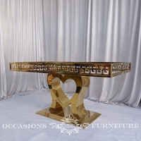 Meubles de salle à manger modernes en métal doré en forme de cœur pour la maison ou l'hôtel-Tables d'amour de mariage par Golden Heart