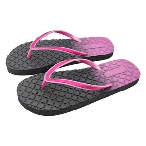 Wholesale Gradient Pink Flip Flops <b>Women</b> Glitter Strap Beach <b>Sandals</b> Diamond Texture Sole Custom Logo Summer Slippers - Product Image 3