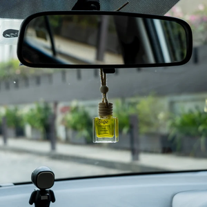Désodorisant de voiture au bois de santal et au safran, parfum de luxe longue durée, désodorisant d'air automobile, parfum d'intérieur de véhicule haut de gamme - Product Image 2