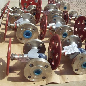 Globo Manual de Titanio con Estructura de Bola, Resistencia a Altas Temperaturas y Compatibilidad con Ácidos - Product Image 5