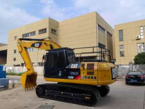 Excavatrice sur chenilles Caterpillar 320D d'occasion, capacité 20 tonnes, prix compétitif, modèles 320, 330, 336 - Product Image 4