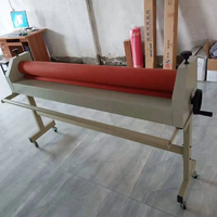 1.6m plastifieuse manuelle rouleau de film froid pour rouler la machine à plastifier pas cher