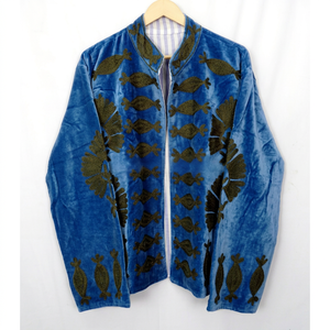 Chaqueta Suzani Bordada a Mano en India, 100% Algodón, Tela de Terciopelo, Mangas Largas, Diseño Étnico Personalizable para Usar en Invierno - Product Image 1