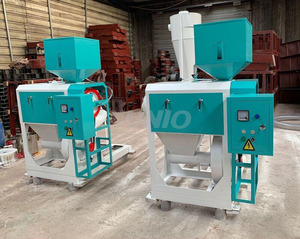 Machine <span class=keywords><strong>à</strong></span> polir le riz <span class=keywords><strong>de</strong></span> la marque UNIO avec alimentation et déchargement automatiques, entraînée par moteur, haute productivité - Product Image 4