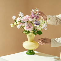 Hochwertige Retro-Kelchglasvase Gelbe Ovale Säulenvase Luxuriöse Blumenvase Wohndekor Einweihungsgeschenk