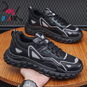 Chaussures de course respirantes en mesh, antidérapantes, résistantes à l'usure, avec semelle en caoutchouc - Product Image 1