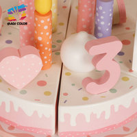 Jouet en bois rose pour couper le gâteau d'anniversaire avec bougies, blocs numérotés et spatule à gâteau, ensemble de desserts d'imitation pour enfants W10B596